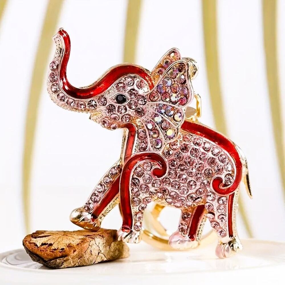 Keychain‎ Red & Crystal Rhinestones Elephant Style (NWT) - Picture 2 of 2